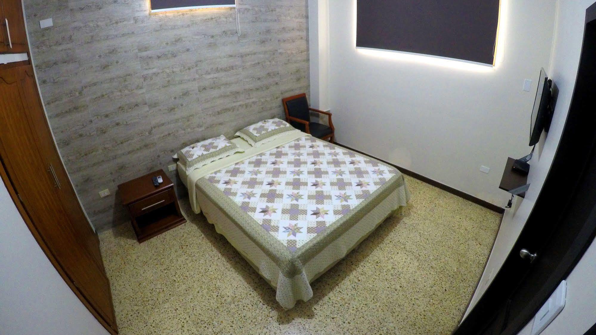 Dc Suites Aeropuerto Guayaquil Eksteriør bilde