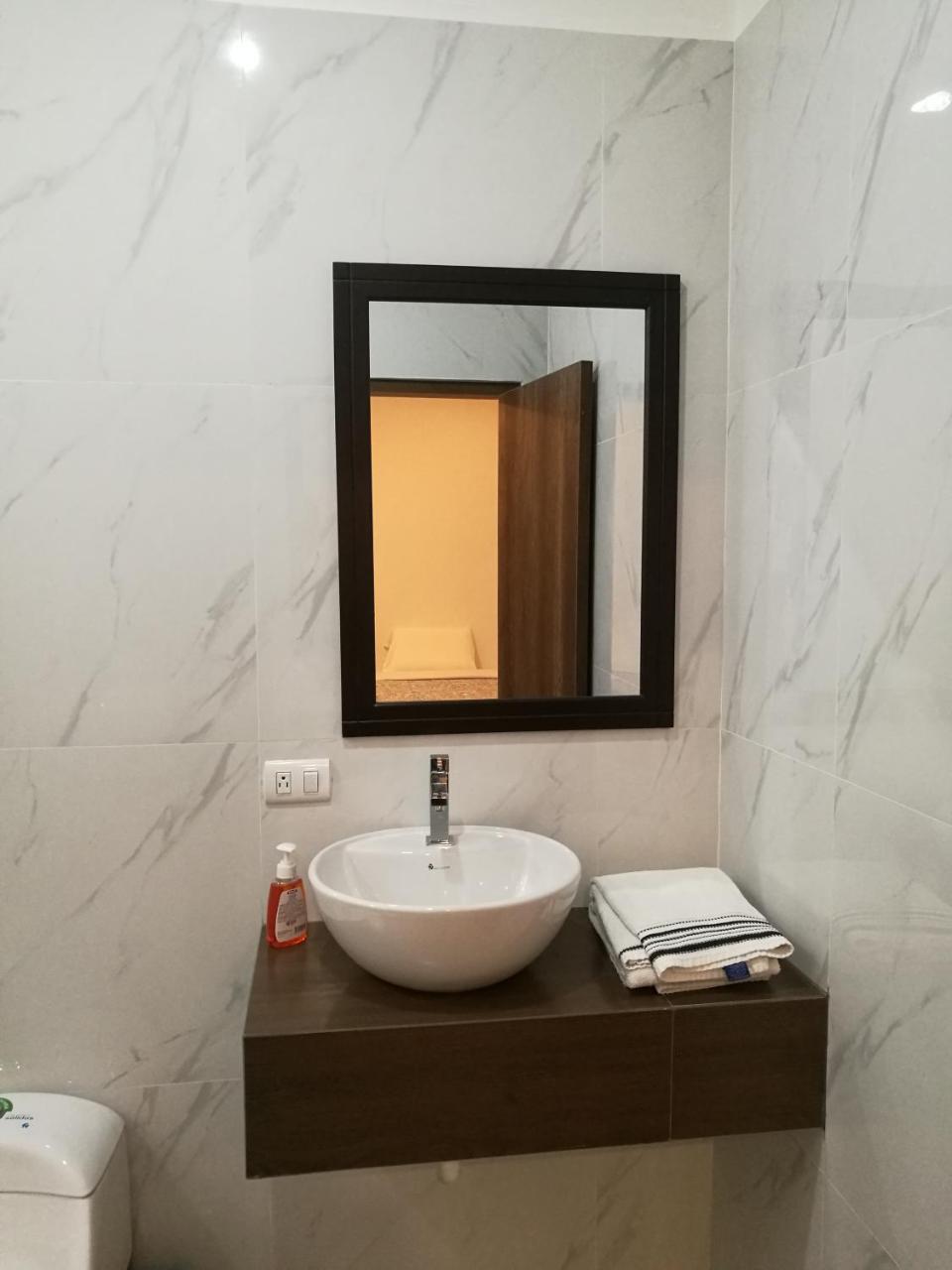 Dc Suites Aeropuerto Guayaquil Eksteriør bilde